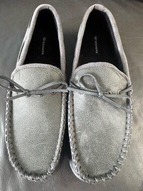 Dockers Men’s Gray Moccasin Slip-On